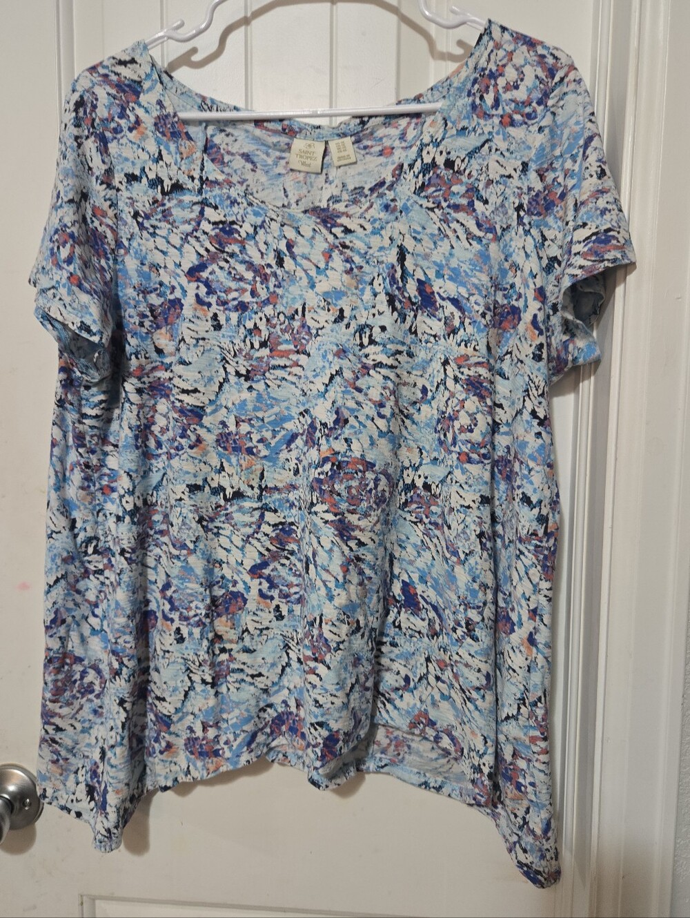 Saint Tropez West Women's 1X Abstract Floral Cotton Knit Top Blue Pink